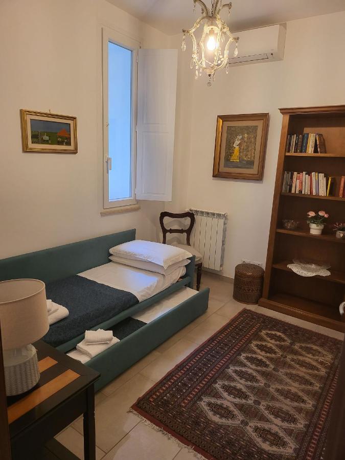 Circus Maximus N 1-At 400M Metro Apartment Rome Bagian luar foto