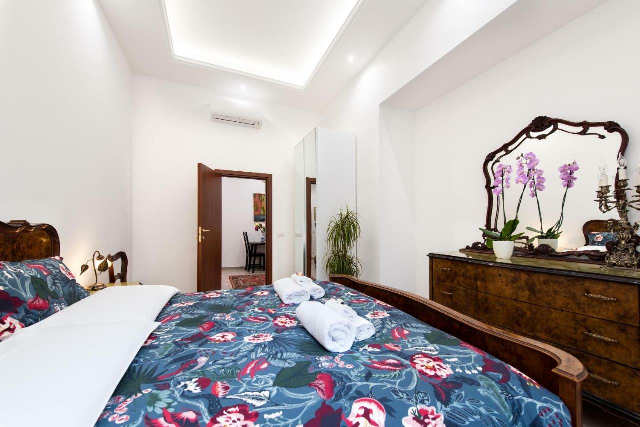 Circus Maximus N 1-At 400M Metro Apartment Rome Bagian luar foto